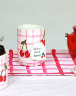 Charger l&#39;image dans la galerie, LA MAXI TASSE - VICHY CHERRY
